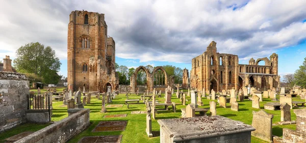 苏格兰 埃尔金主教座堂的废墟 — 图库照片