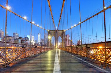 New York, Brooklyn köprüsünde nigth, ABD