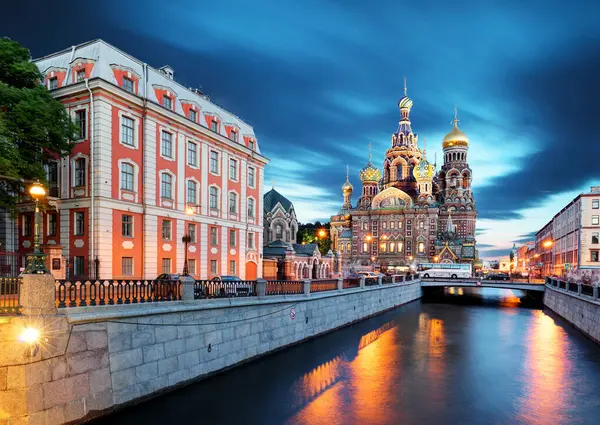 Igreja Salvador Sangue Derramado São Petersburgo Durante Noites Brancas Rússia Fotos De Bancos De Imagens
