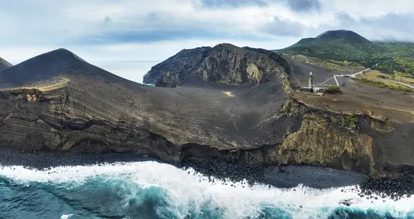 Vulcão Dos Capelinhos Ilha Faial Drone Vista Panorâmica Açores Imagens De Bancos De Imagens
