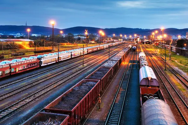 Грузовая Железнодорожная Платформа Нигре Контейнерами Грузовые Перевозки Железнодорожные Лицензионные Стоковые Изображения
