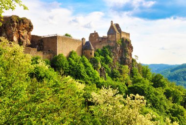 Avusturya - Burg Aggstein, Avusturya Vadisi 'nde Şato harabesi ve Tuna Nehri' nin batışında güzel manzara.