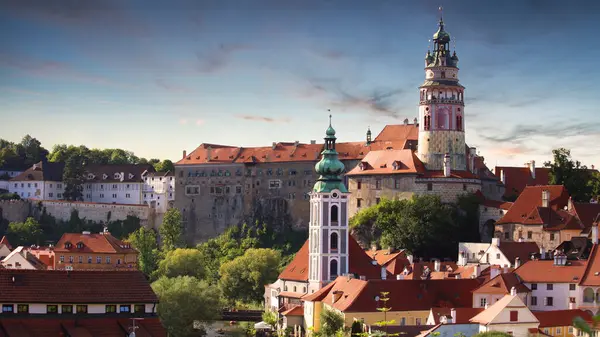Cesky Krumlov dramatik gün batımında - Çek Cumhuriyeti