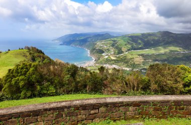 Pico dos Bodes Sao Miguel Adası, Azores 'in bakış açısı.