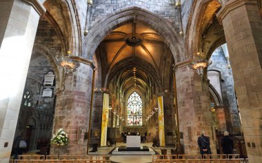 Edinburgh, Scotland - Mai 10, 2022: Ceiling of so called Thistle Chapel in High Kirk - Cathedral of Saint Giles in Old Town of Edinburgh city, Scotland