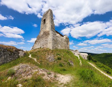 Cachtice Kalesi harabesi, Slovakya dönüm noktası