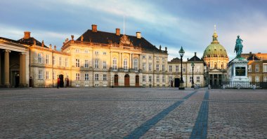 Kopenhag - Amalienborg Meydanı, Danimarka 'da Gündoğumu Frederik Kilisesi