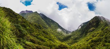 Kumamoto, Japonya 'daki Unzen Dağı' nın güzel manzarası