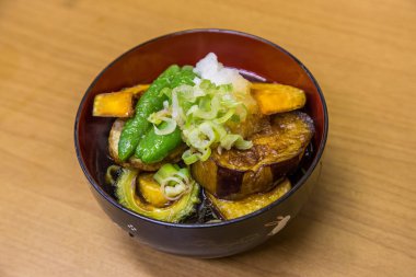 Japon sebze çorbası ve balkabağı ve patlıcan.