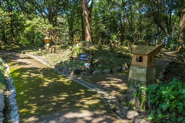 Miyazaki Japan August 海瓦台公园内的花花塑像花园 建于1940年 以庆祝2015年8月27日金木皇帝登基26000周年 — 图库照片