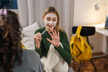İki arkadaş için spa günü