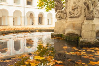 Heiligenkreuz Abbey Sonbaharda, Avusturya