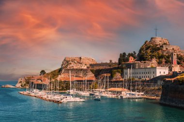 Korfu kasabasının eski Venedik kalesi. Venedik Eski Kalesi (Palaio Frourio), İyon Adaları - Kerkyra. Yunanistan