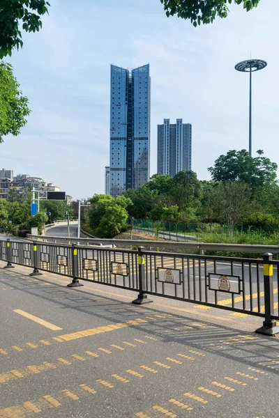 Shanghai Lujiazui, Çin 'de sokak manzarası..