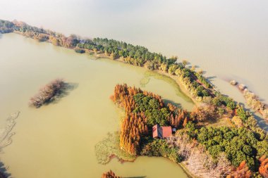 Hava manzarası, ormanlar ve göller