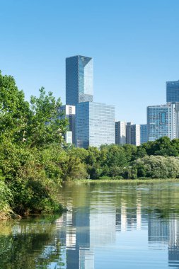 Çin 'deki Lakeside modern ofis binası