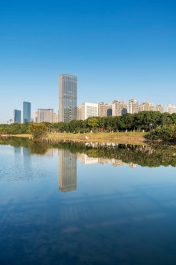 Çin 'deki Lakeside modern ofis binası