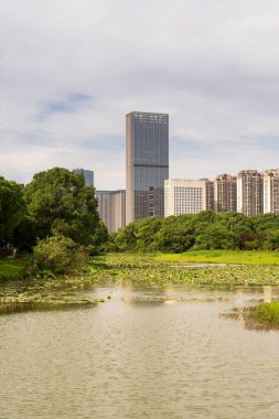 Çin 'deki Lakeside modern ofis binası