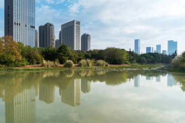 Çin 'deki Lakeside modern ofis binası