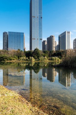 Çin 'deki Lakeside modern ofis binası