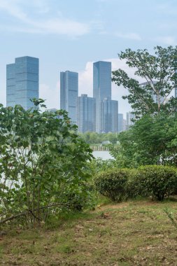 Çin 'deki Lakeside modern ofis binası