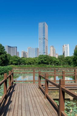 Çin 'deki Lakeside modern ofis binası