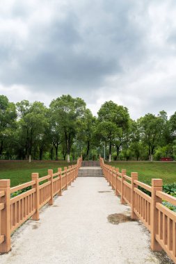 Çin 'deki Şehir Parkı yolu.