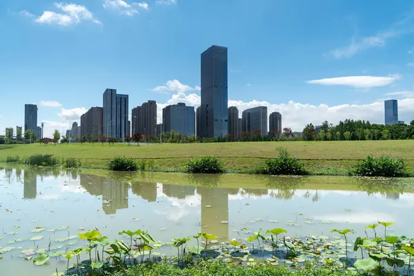 Çin 'deki Lakeside modern ofis binası