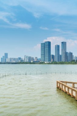 Çin 'deki Lakeside modern ofis binası