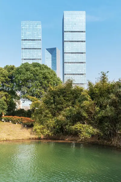 Çin 'deki Lakeside modern ofis binası