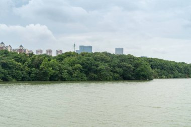 Çin 'deki Lakeside modern ofis binası