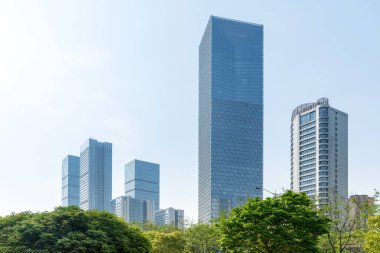 Şehrin gündüz görüntüsü ufuk çizgisi