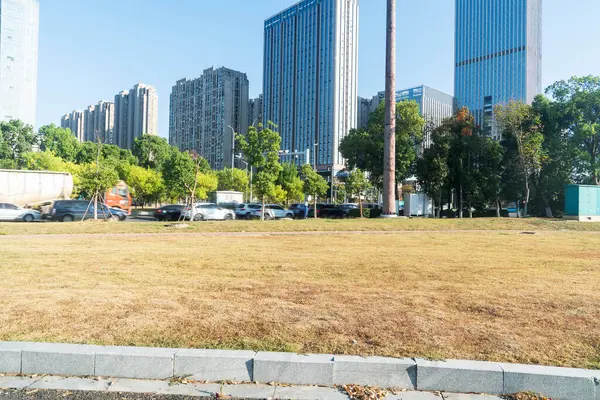 Shanghai Lujiazui, Çin 'de sokak manzarası..