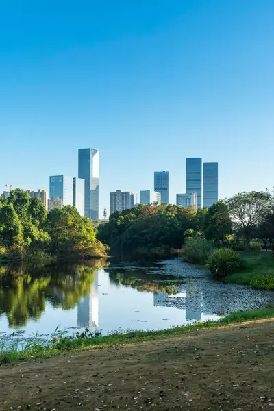 Çin 'deki Lakeside modern ofis binası