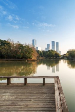 Çin 'deki Lakeside modern ofis binası