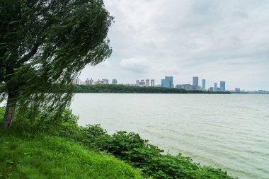 Çin 'deki Lakeside modern ofis binası