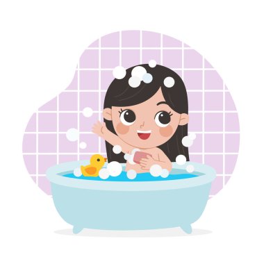 Çocuk bir sürü sabun köpüğü ve plastik ördekle küvette banyo yapıyor..