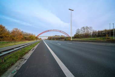 Otoyol çalışmaları nedeniyle bu sabah hiçbir araç çalışmayacak.