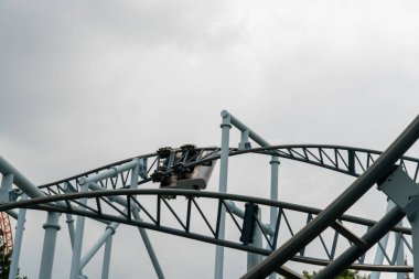 Lunaparktaki hız trenlerinin en yüksek noktası.