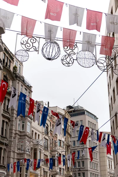 Улица Истикляль Буси Стамбуле Заполнена Людьми — стоковое фото