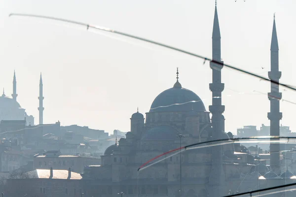 Θέα Από Γέφυρα Γαλατά Προς Νέο Τζαμί Στην Κωνσταντινούπολη Τουρκία — Φωτογραφία Αρχείου