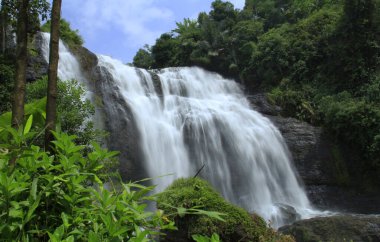 Cikondang Şelalesi, Cianjur Endonezya