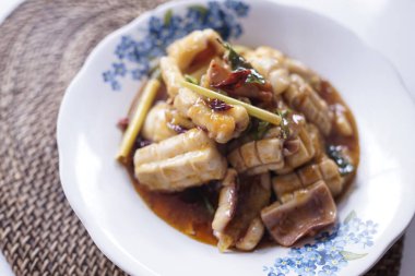 Yemek menüsü fotoğrafları için tatlı mürekkep balığı.