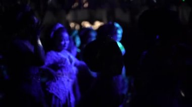 Bogor, Endonezya. 3 Haziran 2023: Jaipongan, Endonezya 'da çok popüler olan ve Karawang bölgesinden gelen geleneksel bir Sundan sosyal dansıdır..