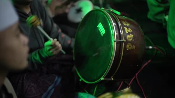 インドネシアのボゴール 2023年6月22日 マラウィはインドネシアの伝統的なムスリム音楽である 主要な宗教イベントで演奏された — ストック動画