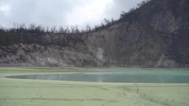 Ciwidey West Java 'daki Kawah Putih Krateri Gölü, Bandung Endonezya