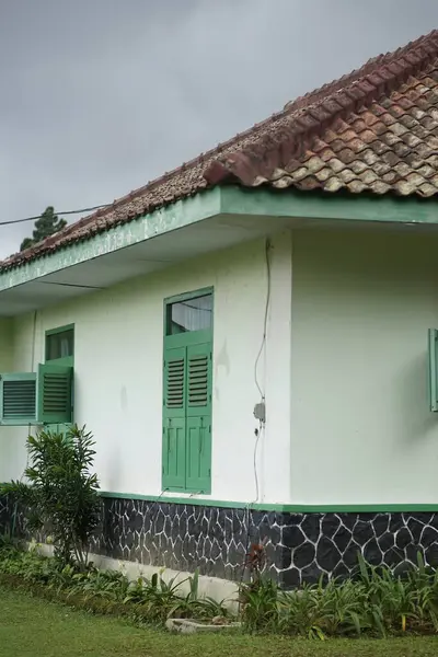 Geleneksel Sundan ev mimarisi büyüleyicidir.