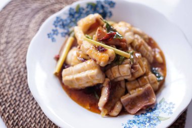 Yemek menüsü fotoğrafları için tatlı mürekkep balığı.