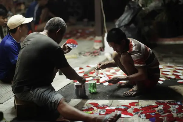 JAKARTA, İNDONEZYA - 29 Temmuz 2016 RI 'nin doğum günü için boyandı