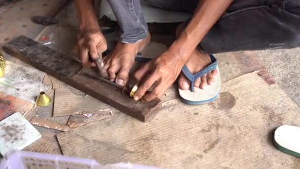 Cianjur Indonesien Februar 2024 Die Handwerker Der Traditionellen Muslimischen Laternen — Stockvideo